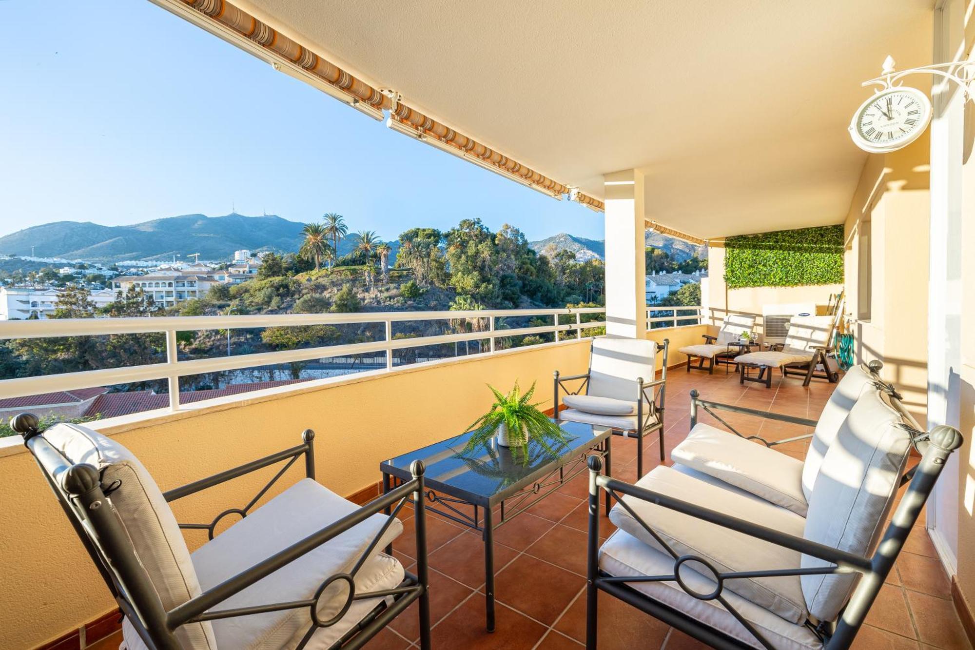 Holidays2Nueva Torrequebrada 2 Bedrooms And 2 Bathrooms, Terrace, Community Pool And Garage Benalmádena Exterior photo