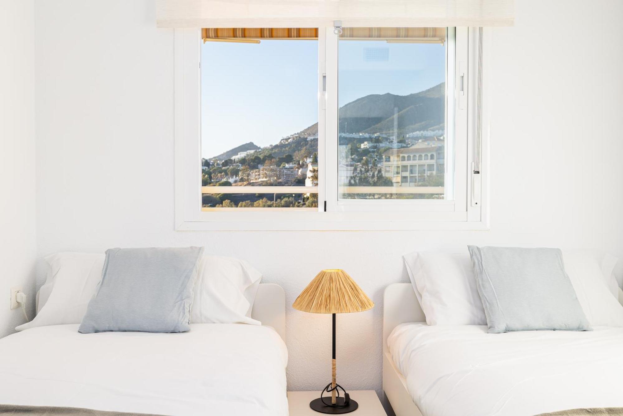 Holidays2Nueva Torrequebrada 2 Bedrooms And 2 Bathrooms, Terrace, Community Pool And Garage Benalmádena Exterior photo
